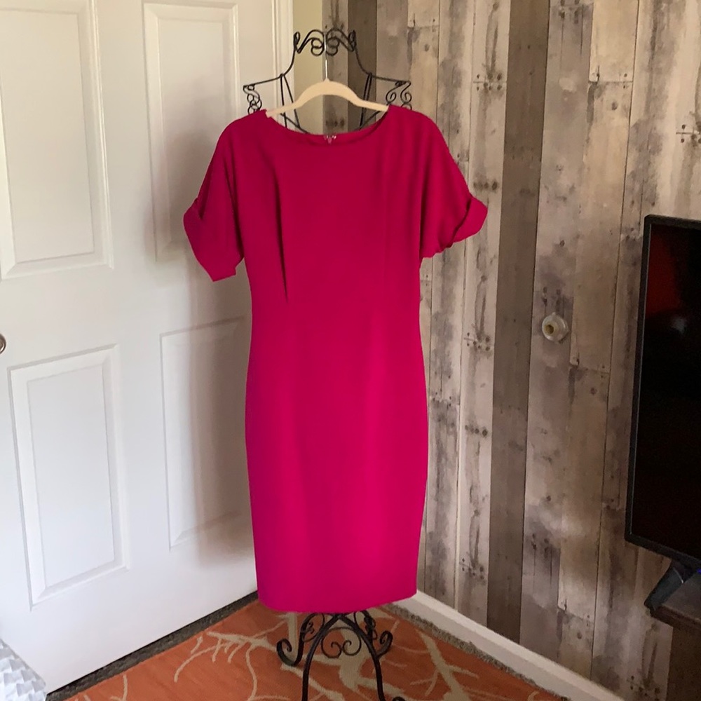 BADGLEY MISCHKA Cuffed Sleeve Midi Dress - Fuchsia